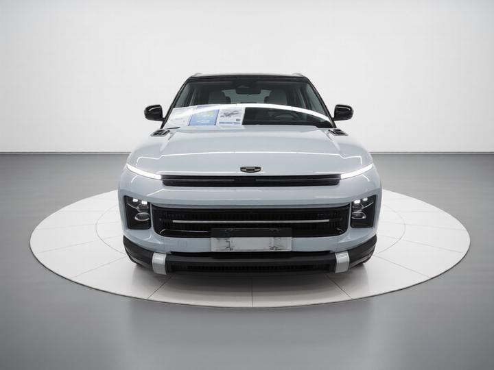 Geely icon 2023 1.5TD photo 2