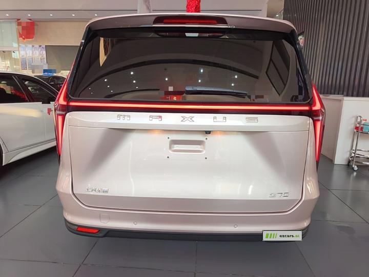 MAXUS G70 2024 2.0T AT 7-Seater photo 5