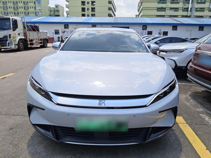 Han 2025 EV 506KM Premium photo 2
