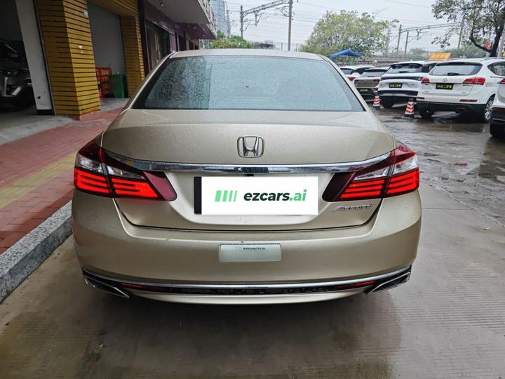Accord 2016 2.0L Elite photo 3