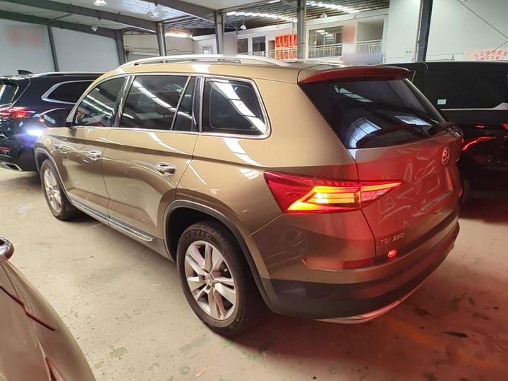 Kodiaq 2018 Facelift TSI330 7-Seater RWD Luxury Preferred photo 4