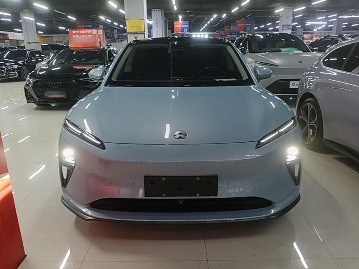 ET5 2022 75kWh photo 2