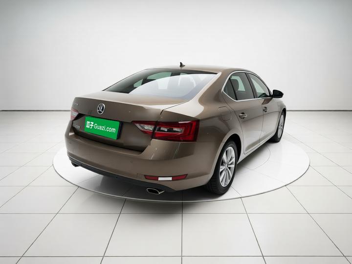 Superb 2016 TSI280 DSG photo 6