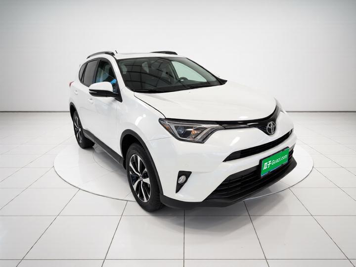 RAV4 2019 2.0L CVT RWD China V photo 3