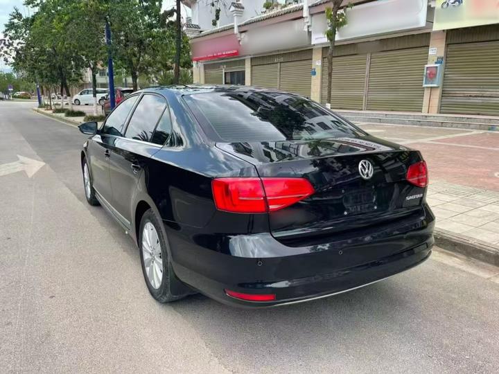 Sagitar 2015 1.6L MT Comfort photo 4