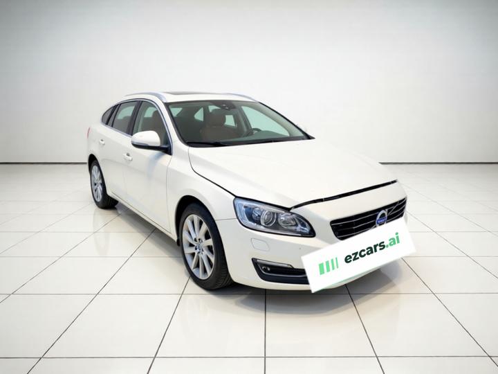 V60 2014 T5 photo 3