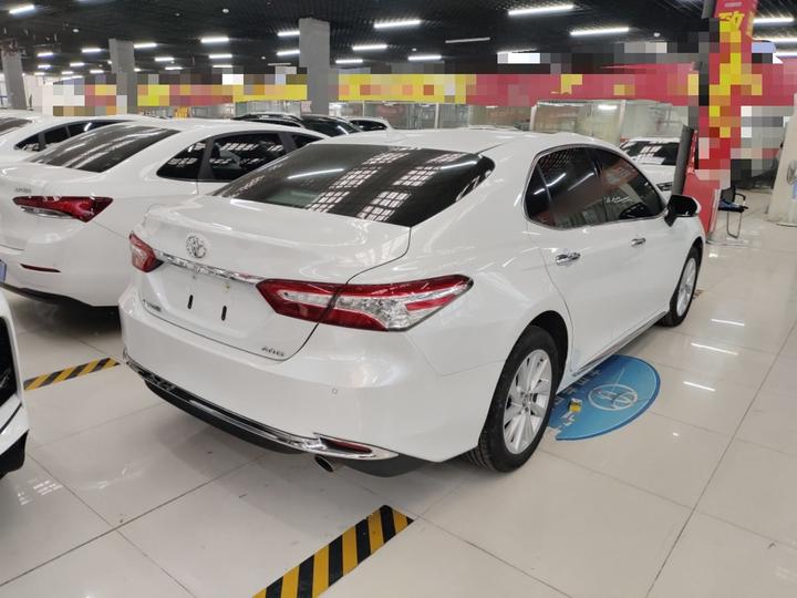 Camry 2023 2.0G Luxury photo 4