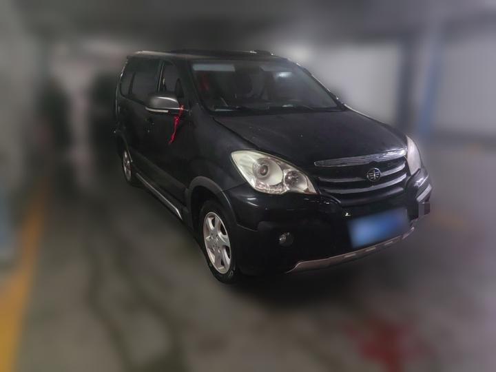 FAW Senia S80 2014 1.3L MT 5-Seater Classic photo 3