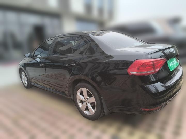 Lavida 2017 1.6L AT photo 4