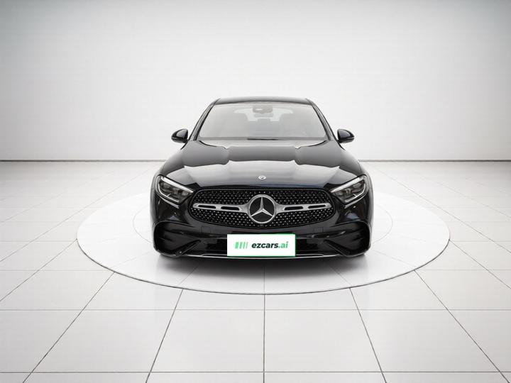 GLC 2025 Facelift GLC 300 L 4MATIC Dynamic 5-Seater photo 2