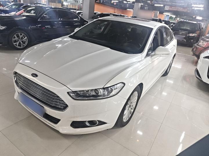 Mondeo 2013 2.0L GTDi200 Fashion