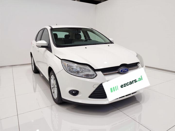 Focus 2012 Sedan 1.6L AT Comfort photo 3