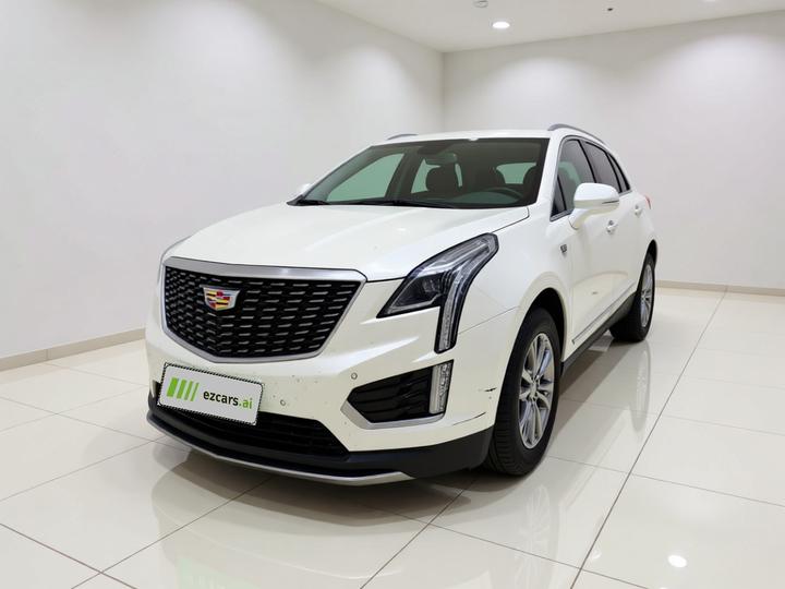 XT5 2021 28T Luxury