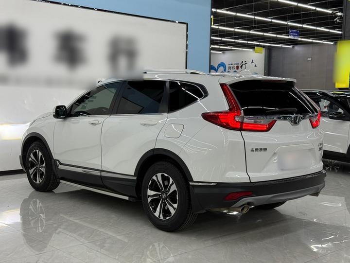 CR-V 2017 240TURBO CVT RWD photo 4