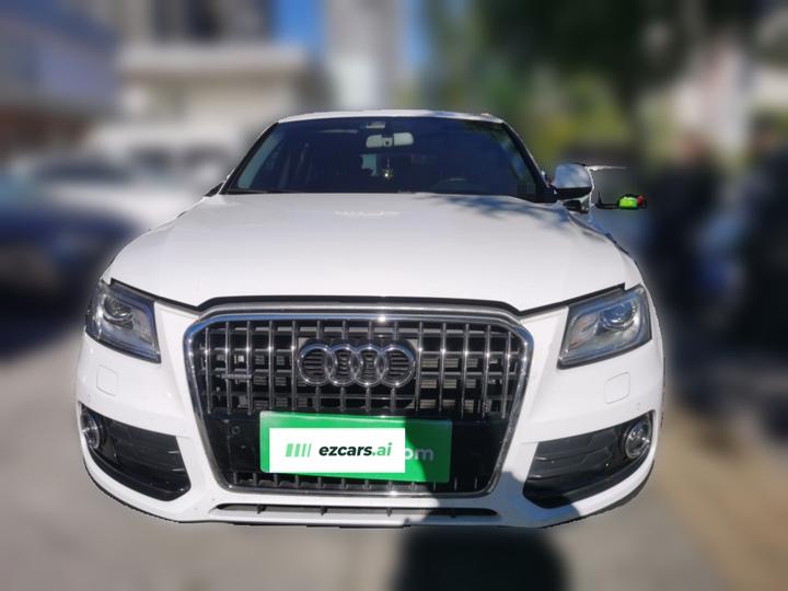 Q5 2015 40 TFSI Tech photo 2