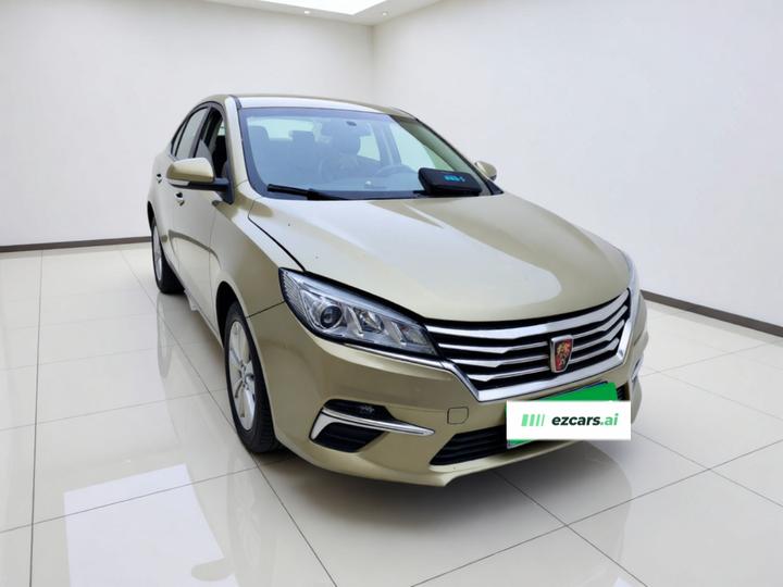 360 2018 PLUS 1.5L MT Luxury photo 3
