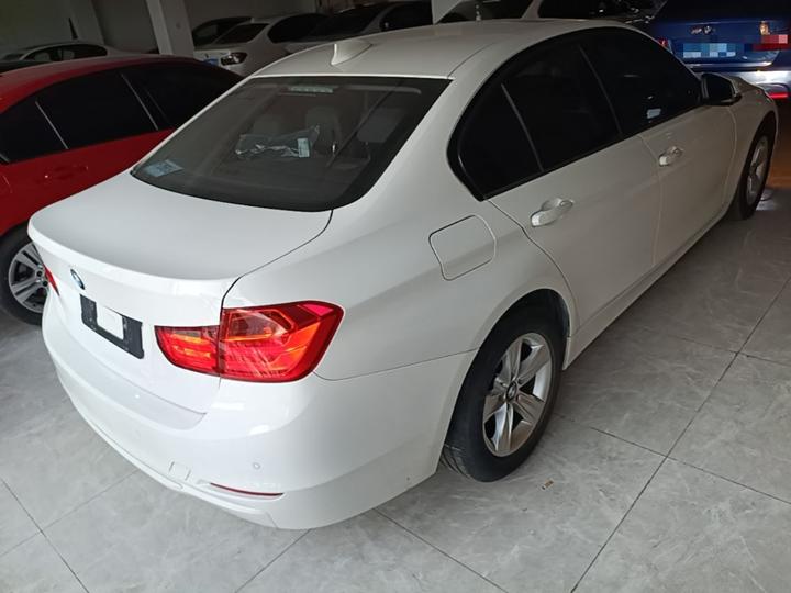 3 Series 2015 320i Progressive photo 4