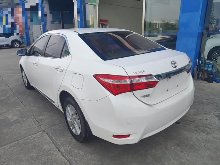Corolla 2014 1.6L CVT GL-i photo 4