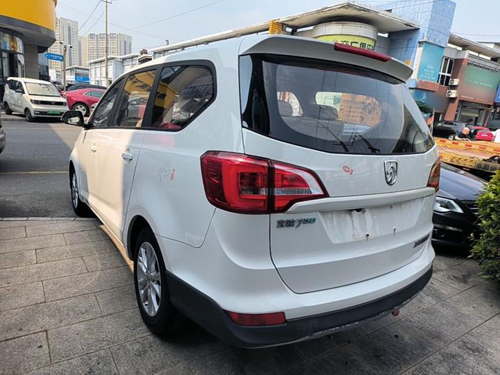 730 2016 Facelift 1.5L MT Standard 7-Seater China V photo 4