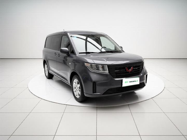 Wuling 2022 2.0L MT photo 3