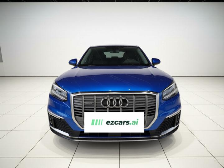Q2L e-tron 2019 Q2L e-tron EV photo 2