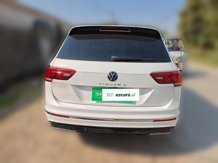 Tiguan L 2021 330TSI AT RWD R-Line photo 5