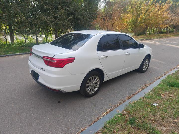 Vision 2019 Upgraded 1.5L MT Luxury China VI photo 5