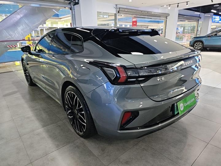 001 2024 YOU 100kWh AWD photo 4