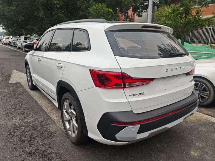 VS7 2024 280TSI AT Honor photo 4