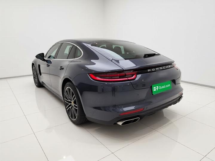 2017 Panamera 3.0T photo 4