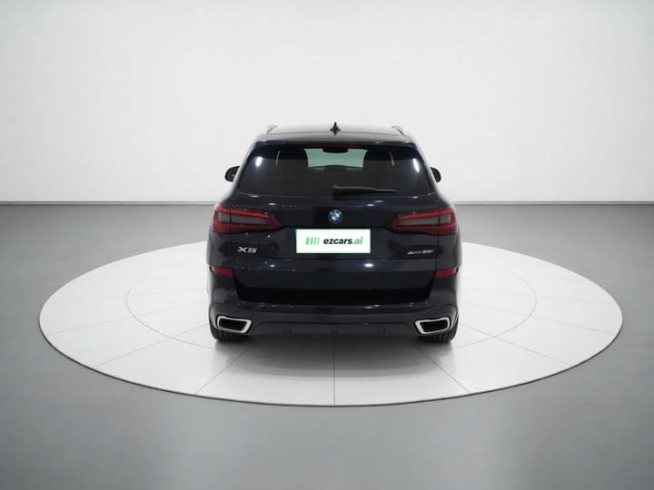 X5 Imported 2021 xDrive30i M Sport Package photo 3