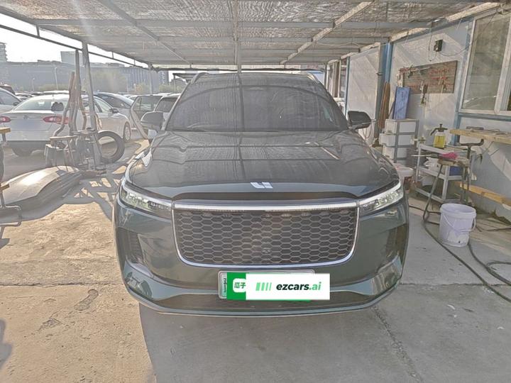 Li Auto ONE 2021 EREV 6-Seater photo 2