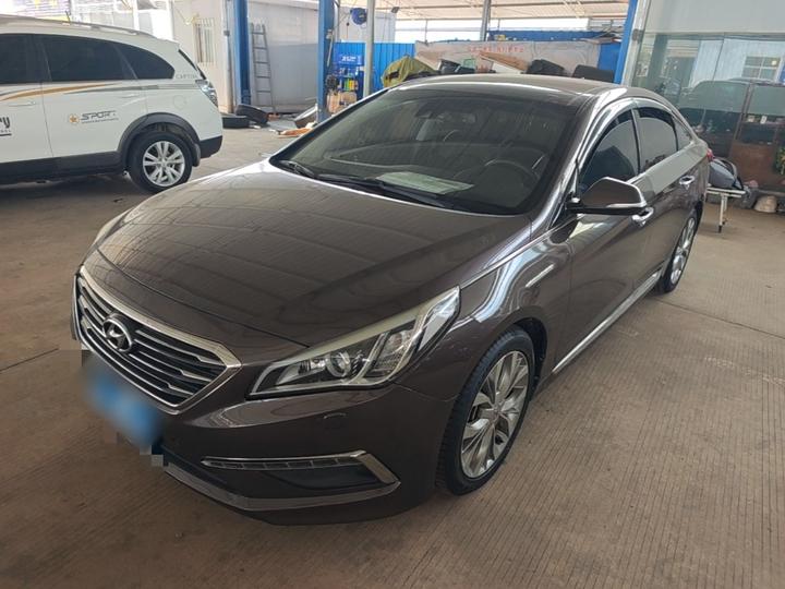 Sonata 2015 2.4L LUX Supreme