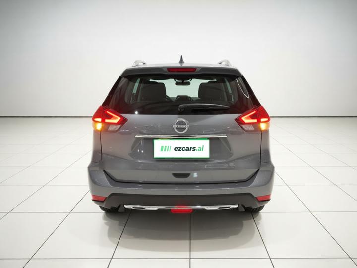 X-Trail 2025 2.0L RWD Leading photo 3