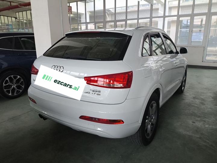 Q3 2015 35 TFSI Progressive photo 4