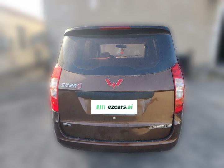 Wuling Hongguang 2021 1.5L S Base LAR photo 5