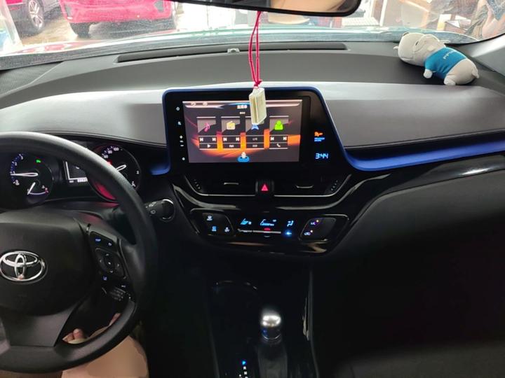 C-HR 2020 2.0L Leading photo 5