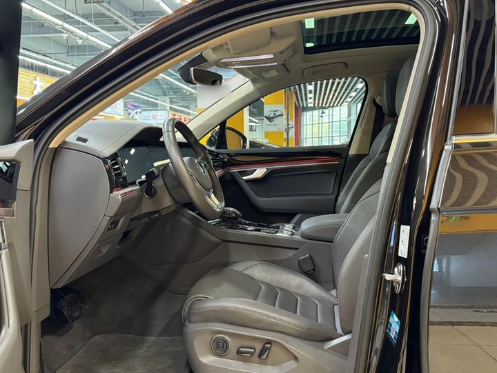 Touareg 2019 2.0TSI China VI photo 8