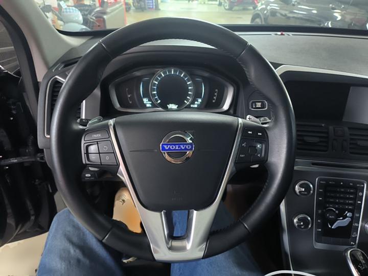 XC60 Imported 2015 T6 photo 6