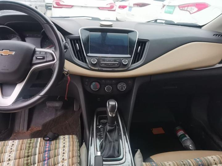 Cruze 2020 320 AT photo 8