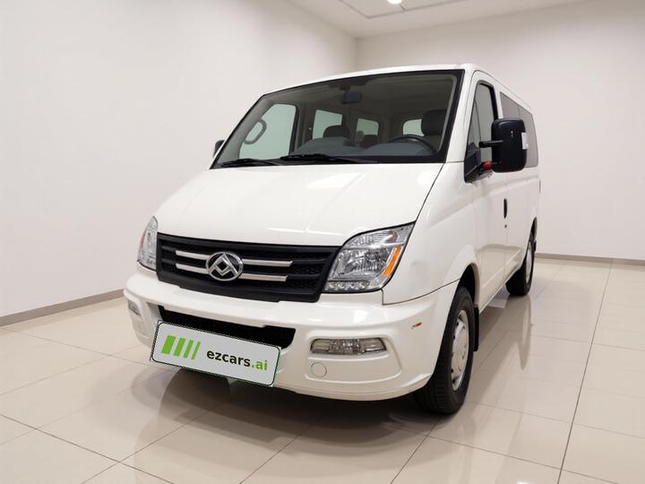 MAXUS V80 2023 2.0T MT Classic Short Wheelbase 5/6-Seater