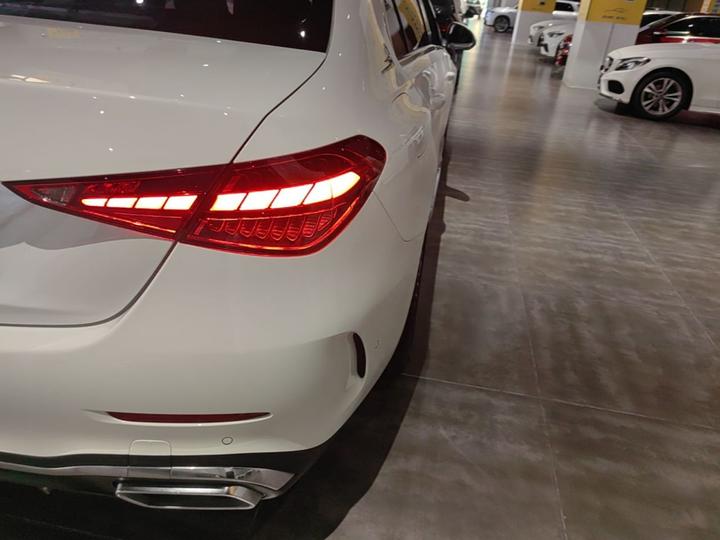 C-Class 2024 Facelift C 260 L Sport photo 7