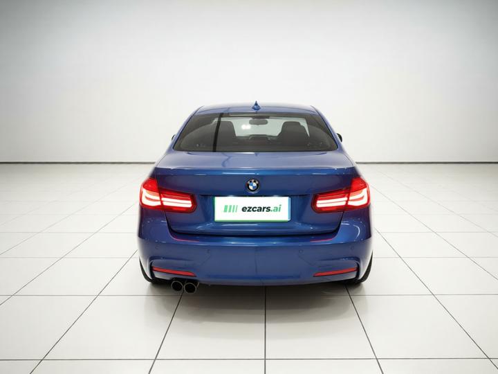3 Series 2018 320i M Sport photo 3