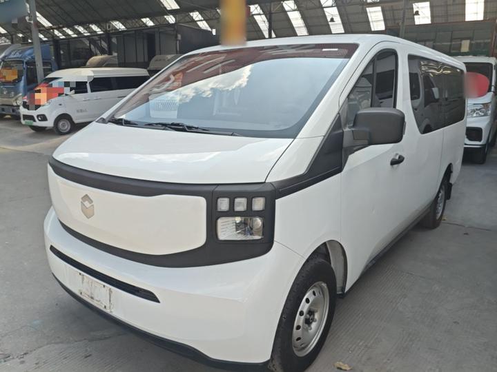 V919 2025 Honor 50kwh Short Wheelbase Elite 7-Seater