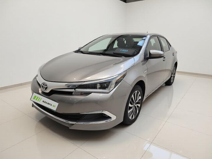 Corolla 2017 Facelift Hybrid 1.8L E-CVT Elite