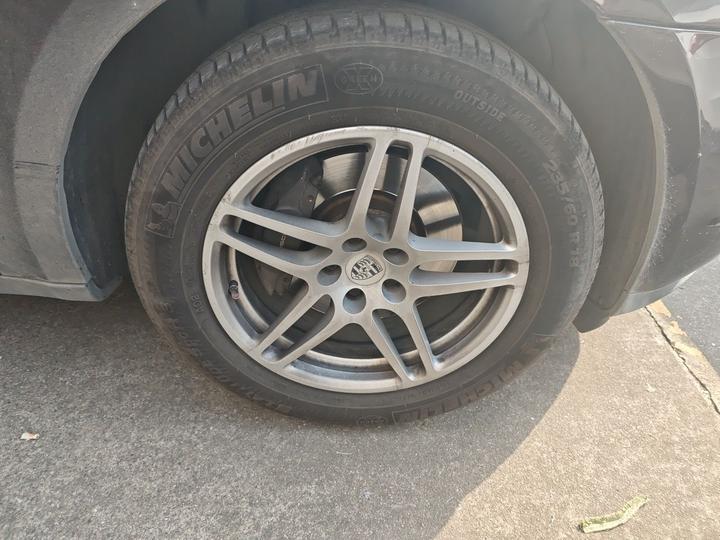 2018 Macan 2.0T photo 8
