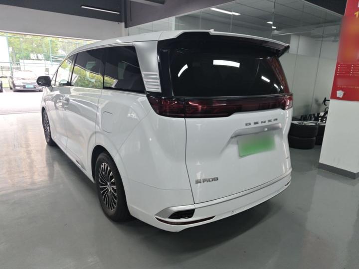 D9 2022 EV 620 Premium photo 4