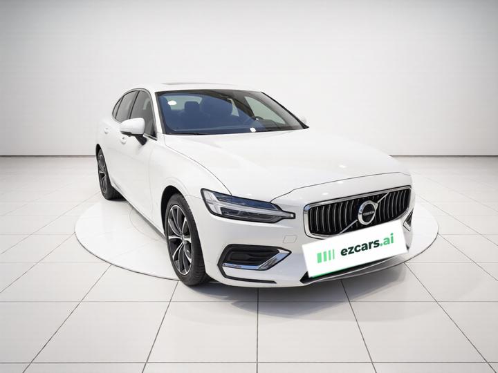 S60 2021 T4 Luxury photo 3
