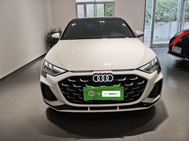 A3 2026 A3L Limousine 35TFSI Flying Spur Exclusive photo 2