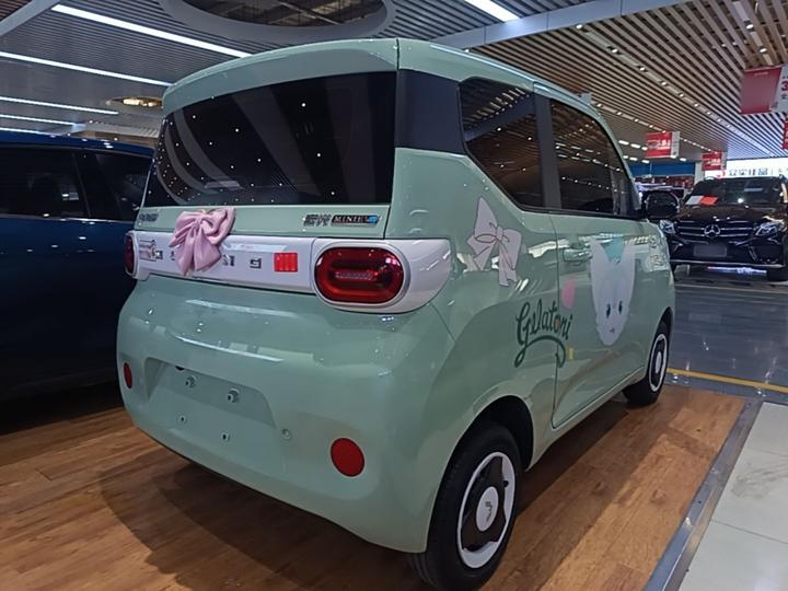Hongguang MINIEV 2024 3rd Gen 215km photo 6